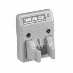 Pelican 7060-305-000 7070 Desk/Dash Smart Charger Base, For Use With Pelican 7060 LED Charger Base Unit